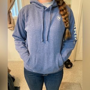 Ariat medium women’s sweatshirt